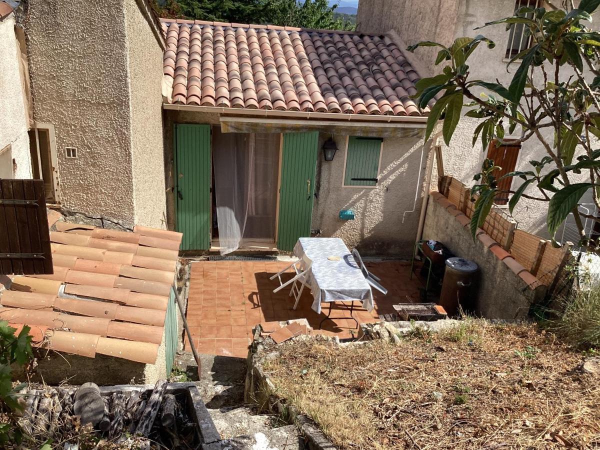 Nid douillet au cœur de la haute provence Reillanne Extérieur photo